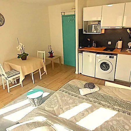 Parking Prive Rer Cdg Villepinte Paris * Tremblay-en-France